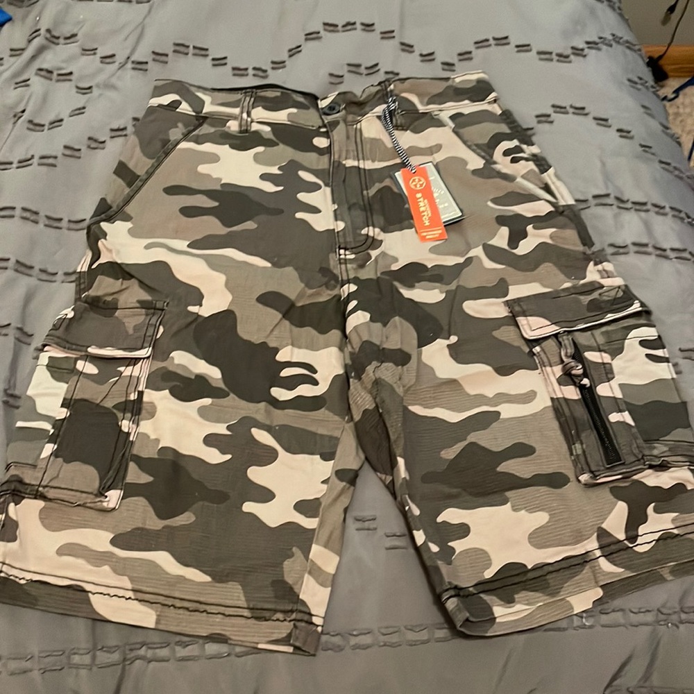 Men’s cargo pants